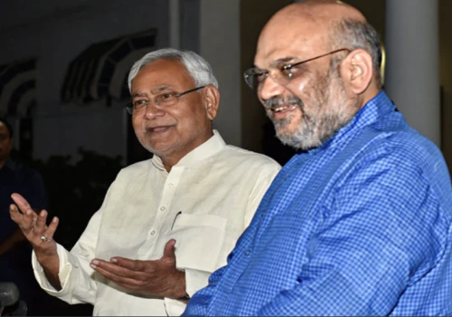 Nitish Kumar at Rajbhawan; Tejasvi Absent: BJP's Strategic Meeting Tomorrow & Vinod Tawde's Bihar Visit